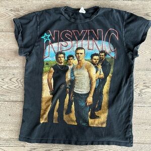*NSYNC tour tshirt black size large